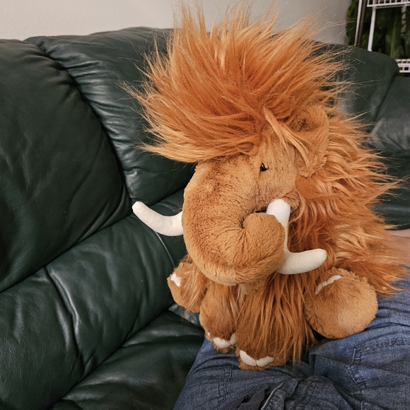 Woolly Mammoth plush-Stuffed animal toy, by Jelly Cat. - Picture 5 of 5